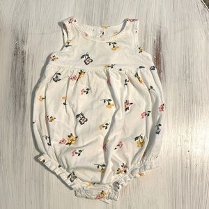 💚5/$25💚 Flower Print Onesie with Keyhole Back